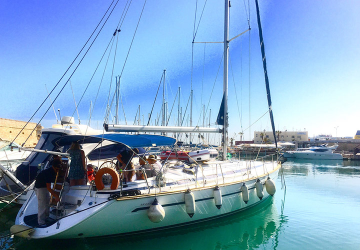 ZEILEN vanuit Heraklion